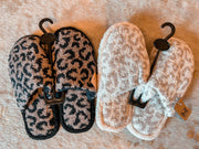 Barefoot Dreams Dupe Slippers
